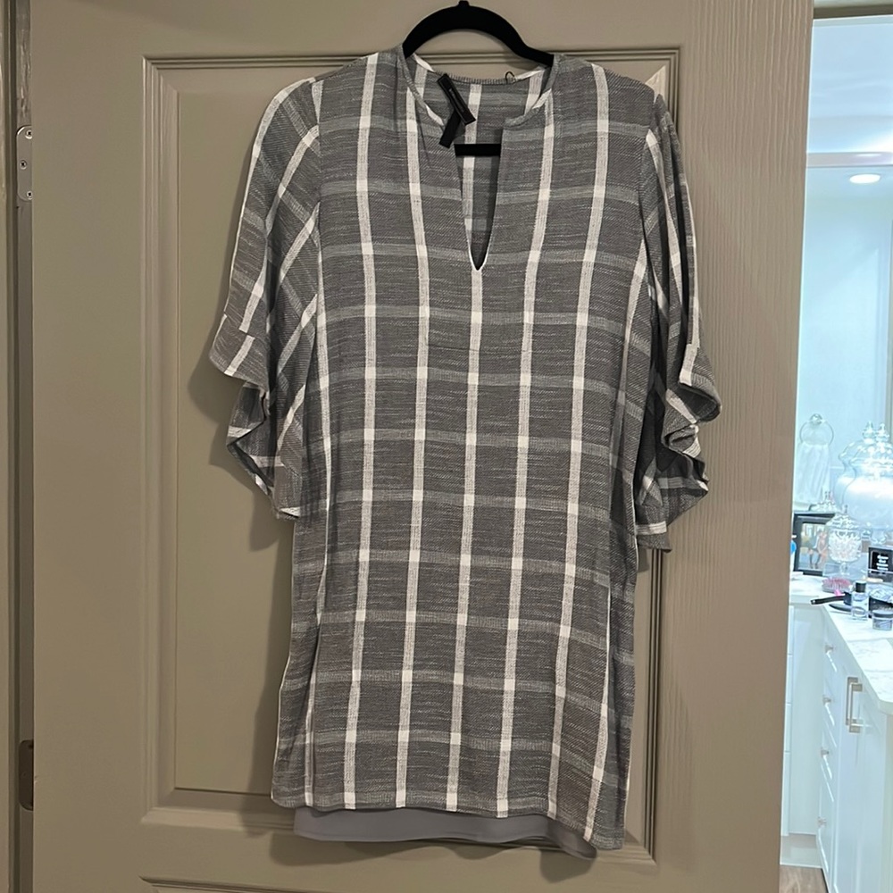 Grey and white bcbg dress